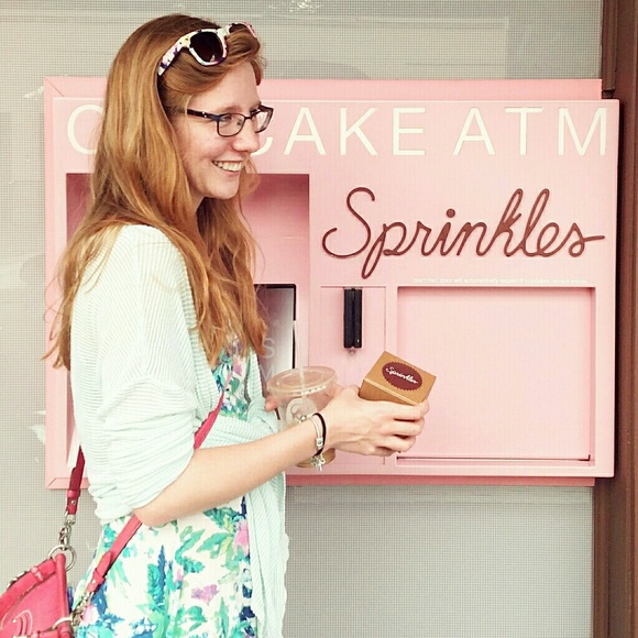 Meet your Posher, Samantha - Picture 1 of 1